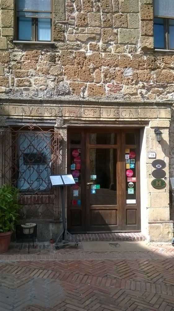 Locanda Della Taverna Etrusca سوفانا المظهر الخارجي الصورة